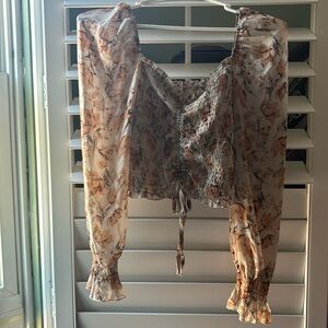 Peach flowery crop top size L